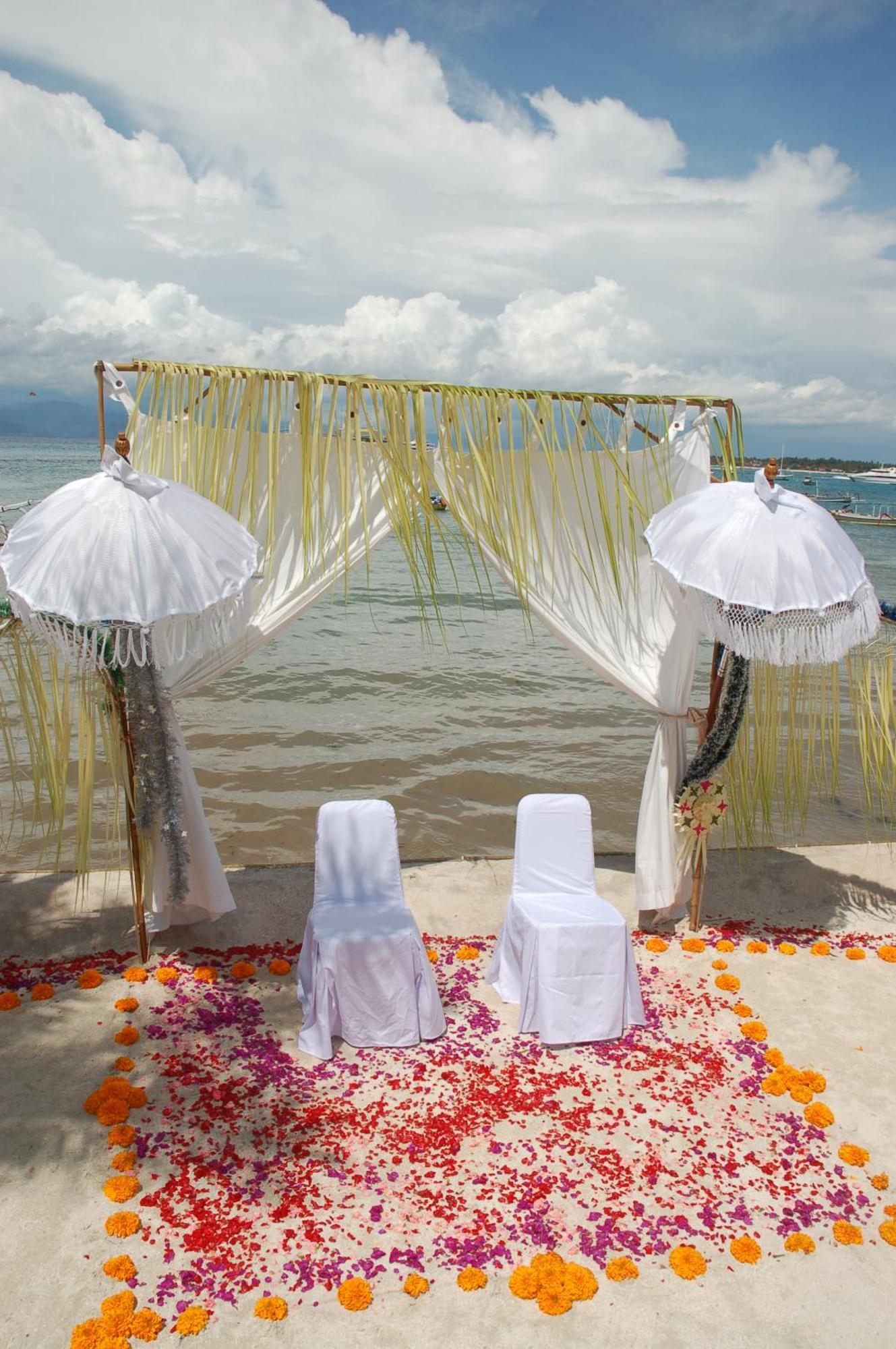 Bay Shore Huts Lembongan Exterior foto